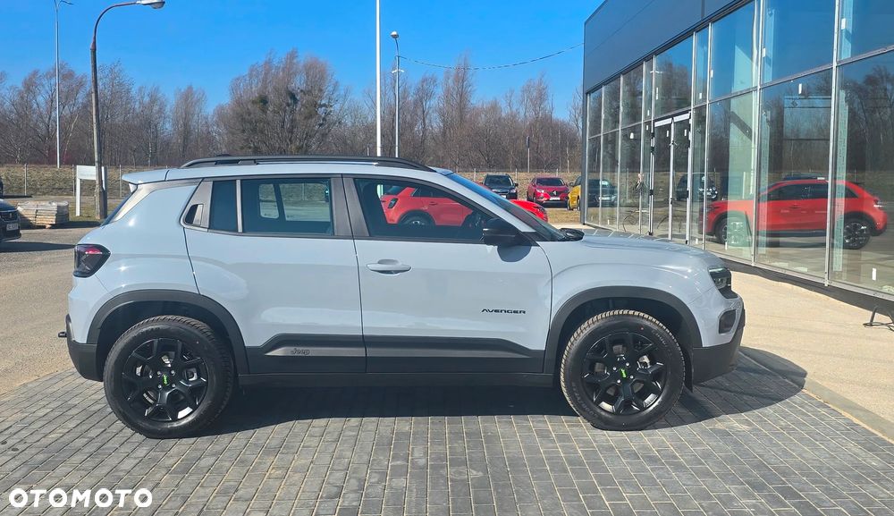 Jeep Avenger 1.2 T3 mHEV Upland 4xe eDCT6 - 8