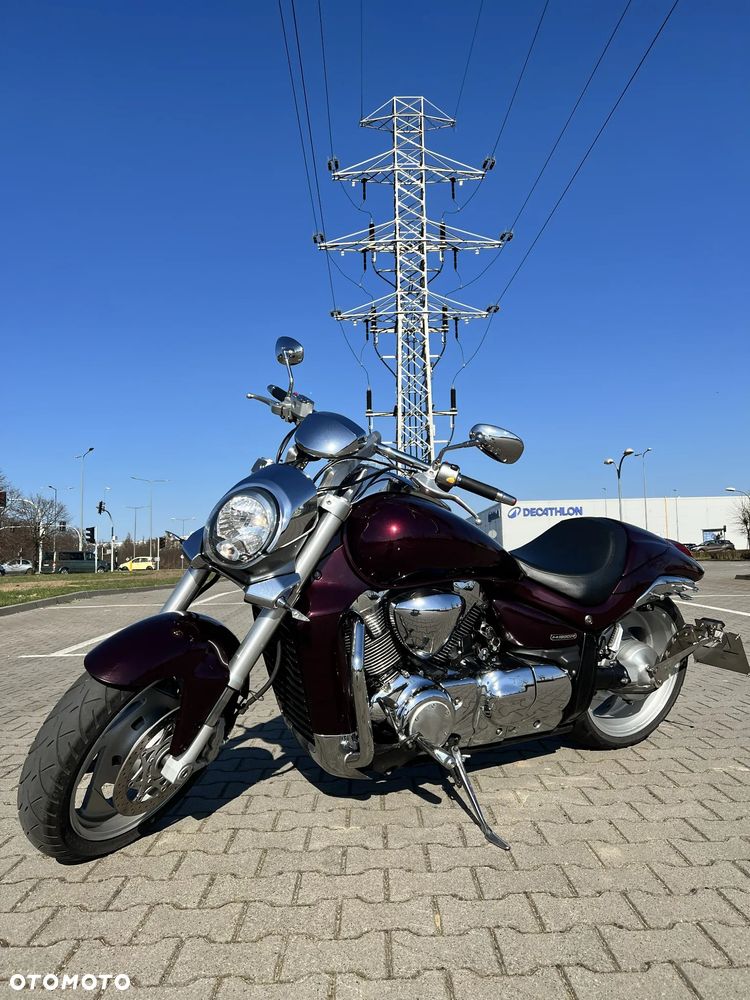 Suzuki Intruder - 7