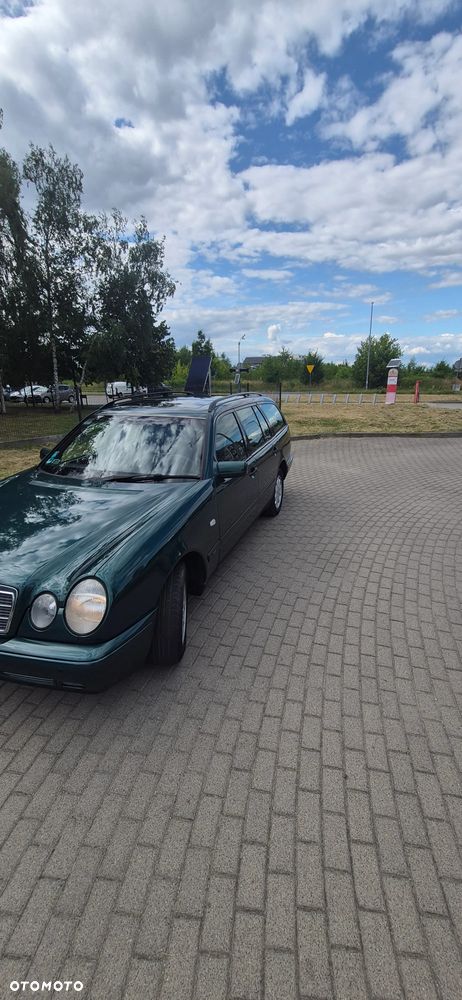 Mercedes-Benz Klasa E - 3