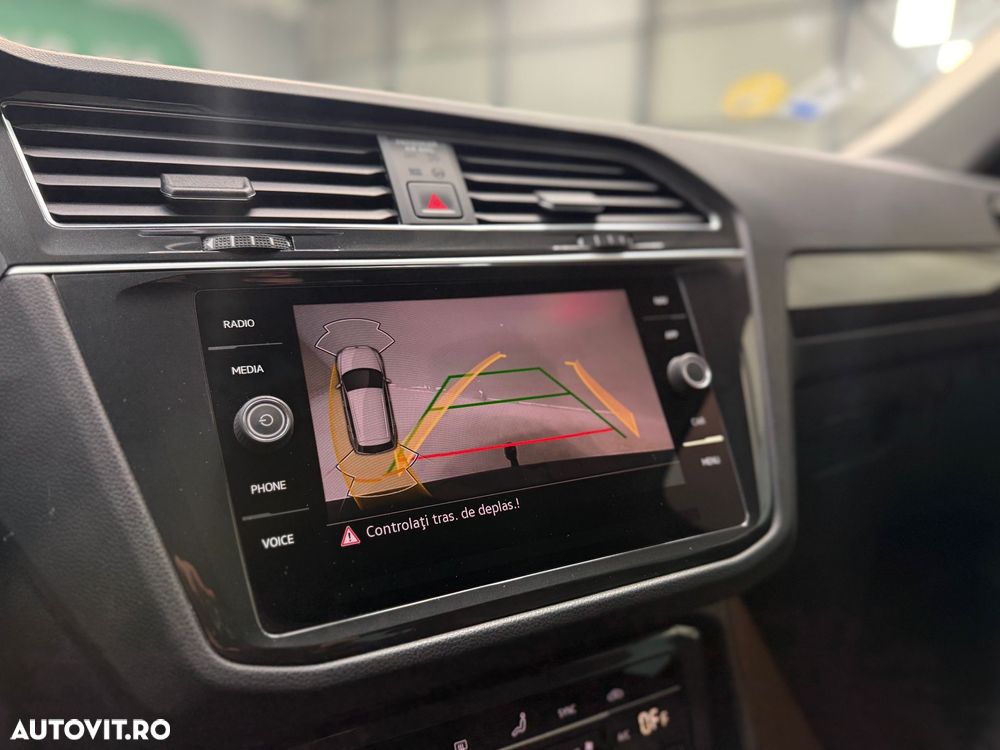 Volkswagen Tiguan 2.0 TDI SCR DSG - 9