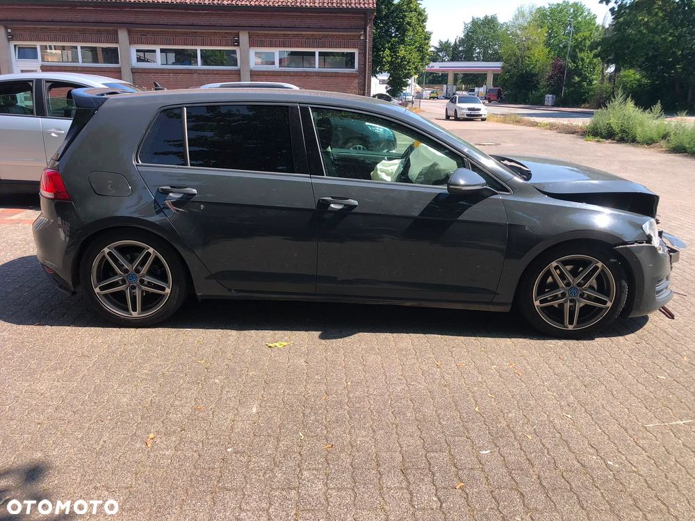 Volkswagen Golf 1.4 TSI BlueMotion Technology Highline - 1