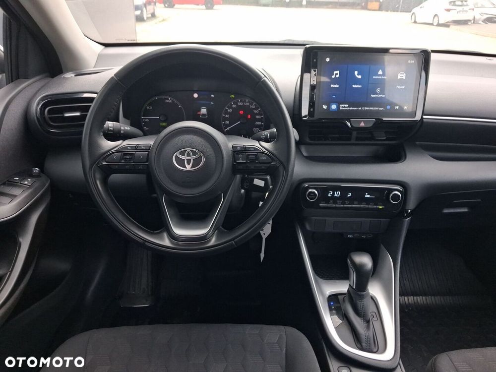 Toyota Yaris - 17