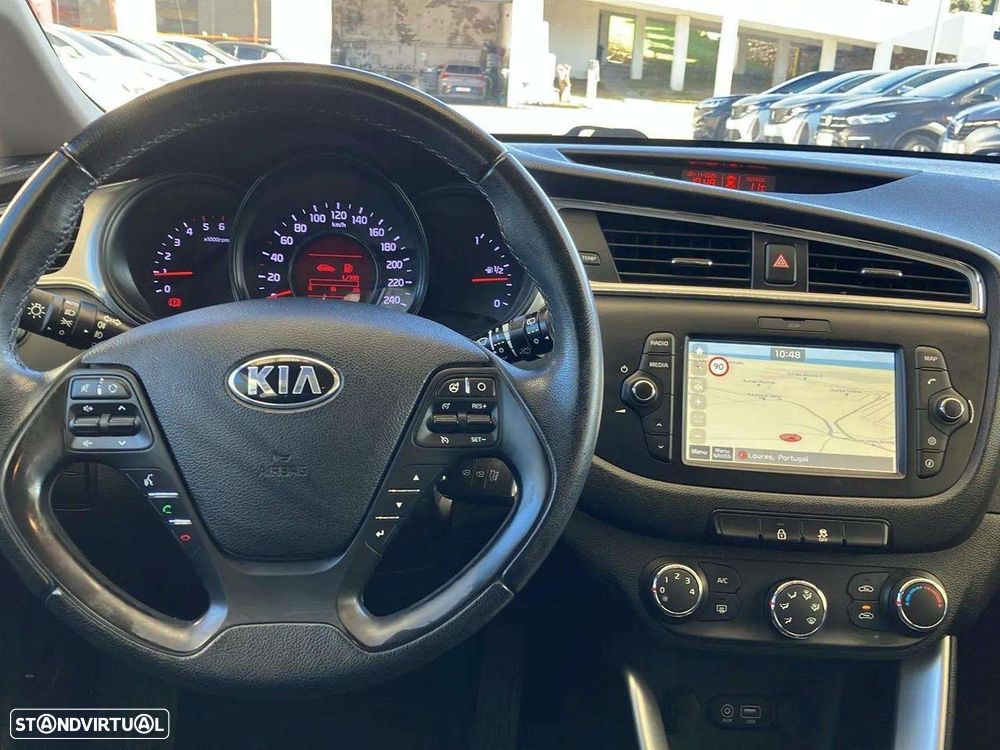 Kia Ceed SW 1.4 CRDi Nav Line - 10