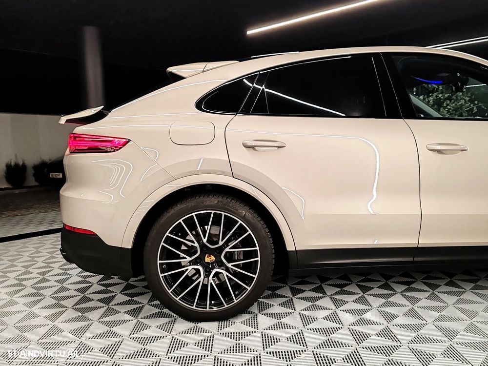Porsche Cayenne Coupé - 11
