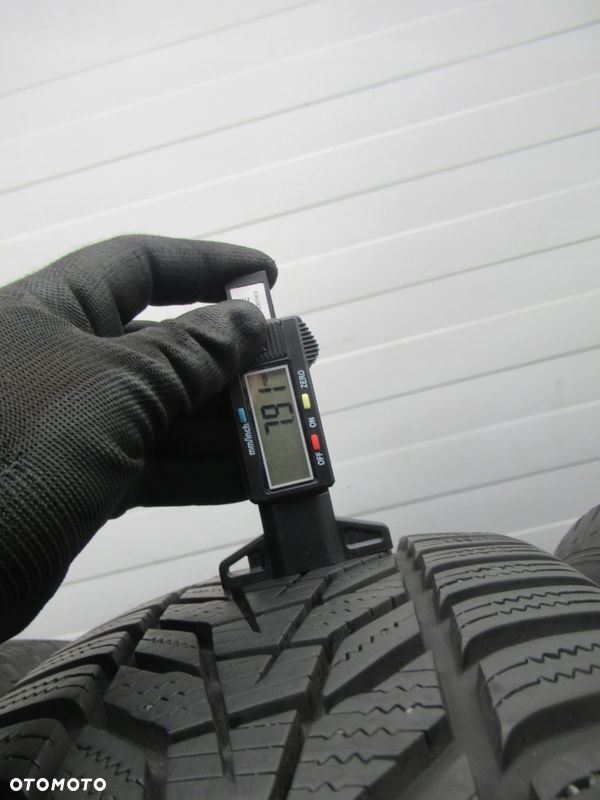 OPONY ZIMA 4szt HANKOOK WINTER I'CEPT EVO 3 225/65R17 102H - 3