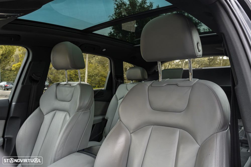 Audi Q7 3.0 TDI quattro tiptronic - 23