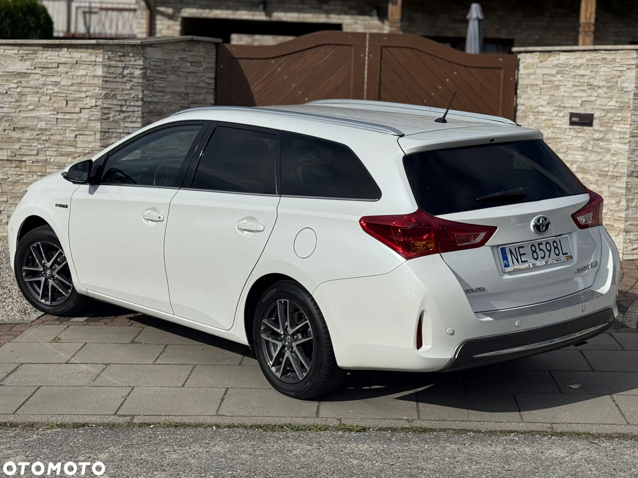 Toyota Auris - 2
