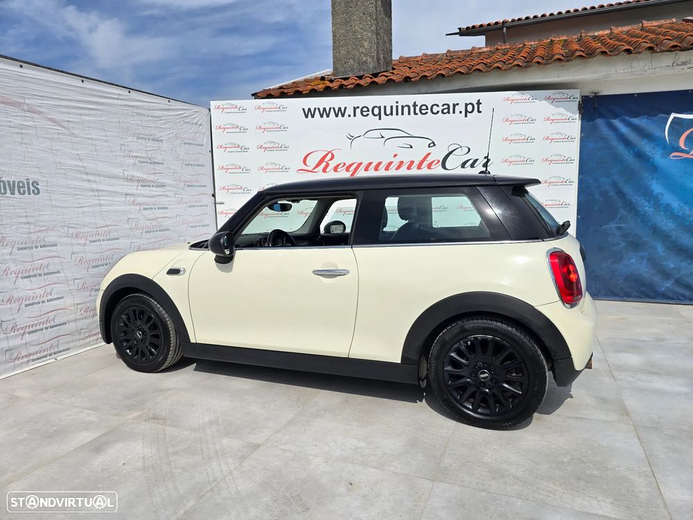 MINI 3 Portas One D - 15