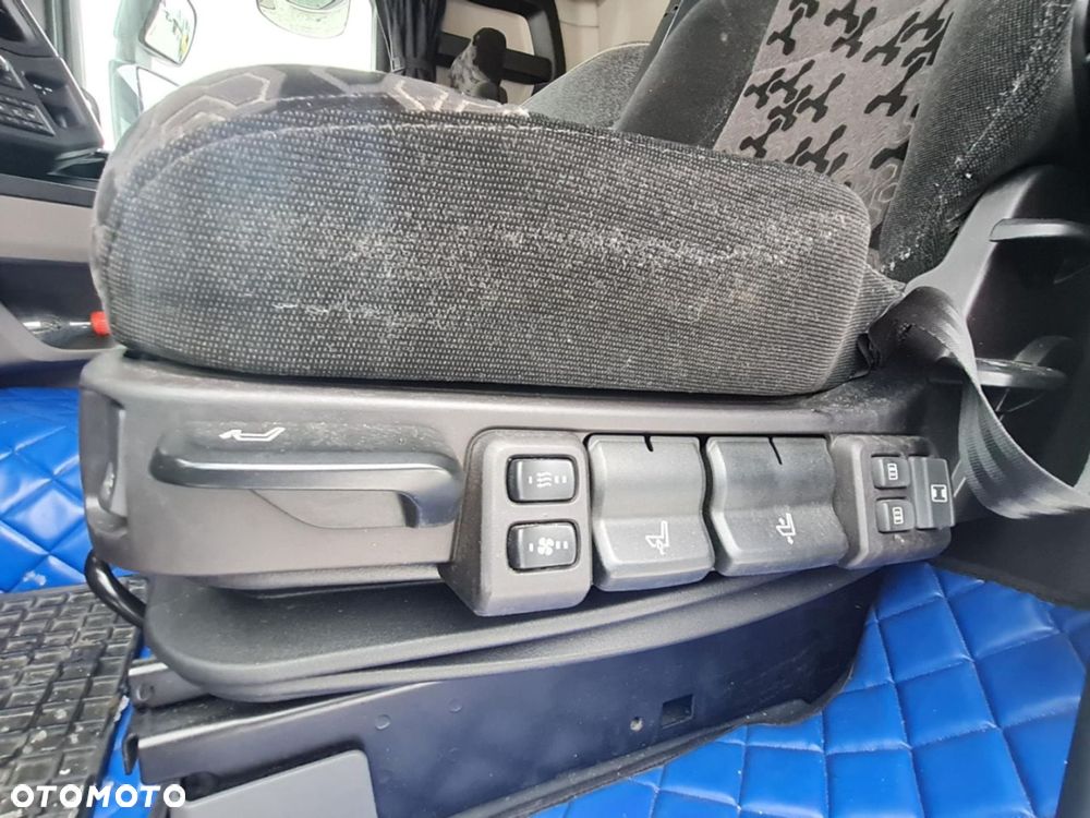 Scania Scania V8 po kontrakcie serwisowym - 23