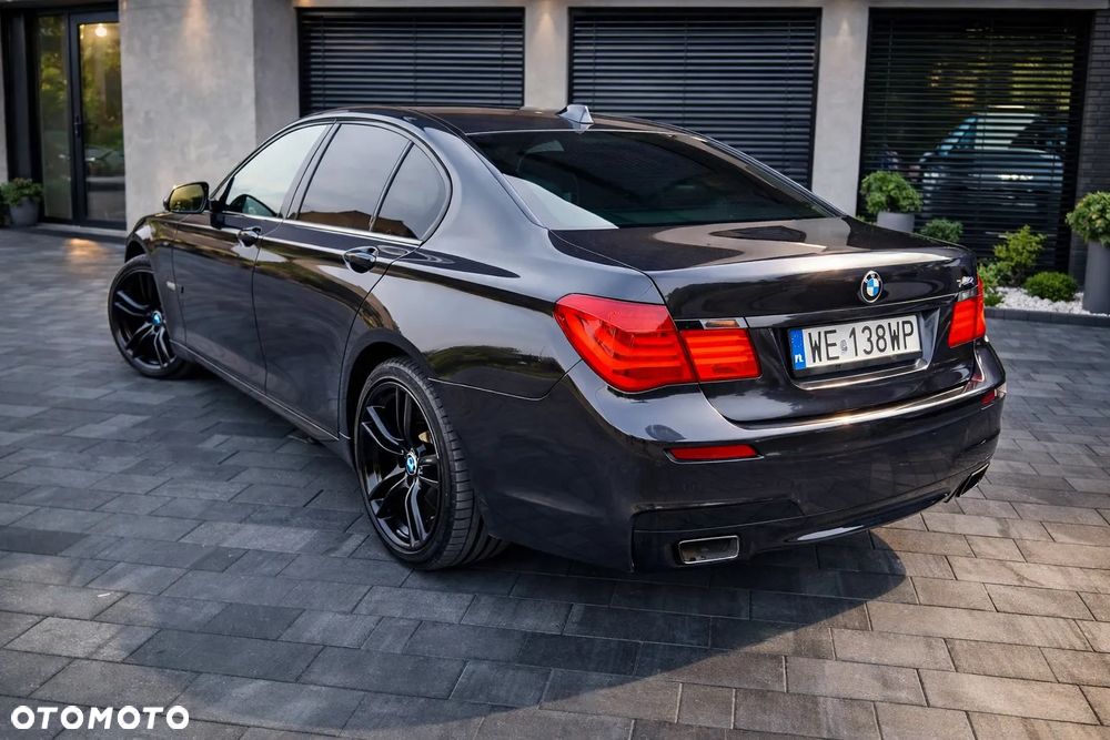 BMW Seria 7 740d xDrive - 4