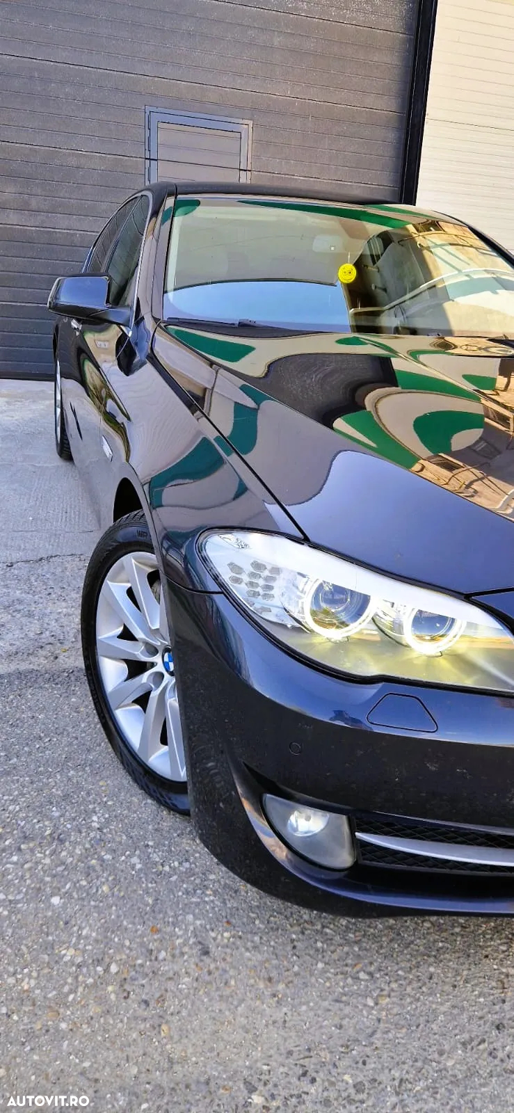 BMW Seria 5 525d xDrive Sport-Aut. - 6