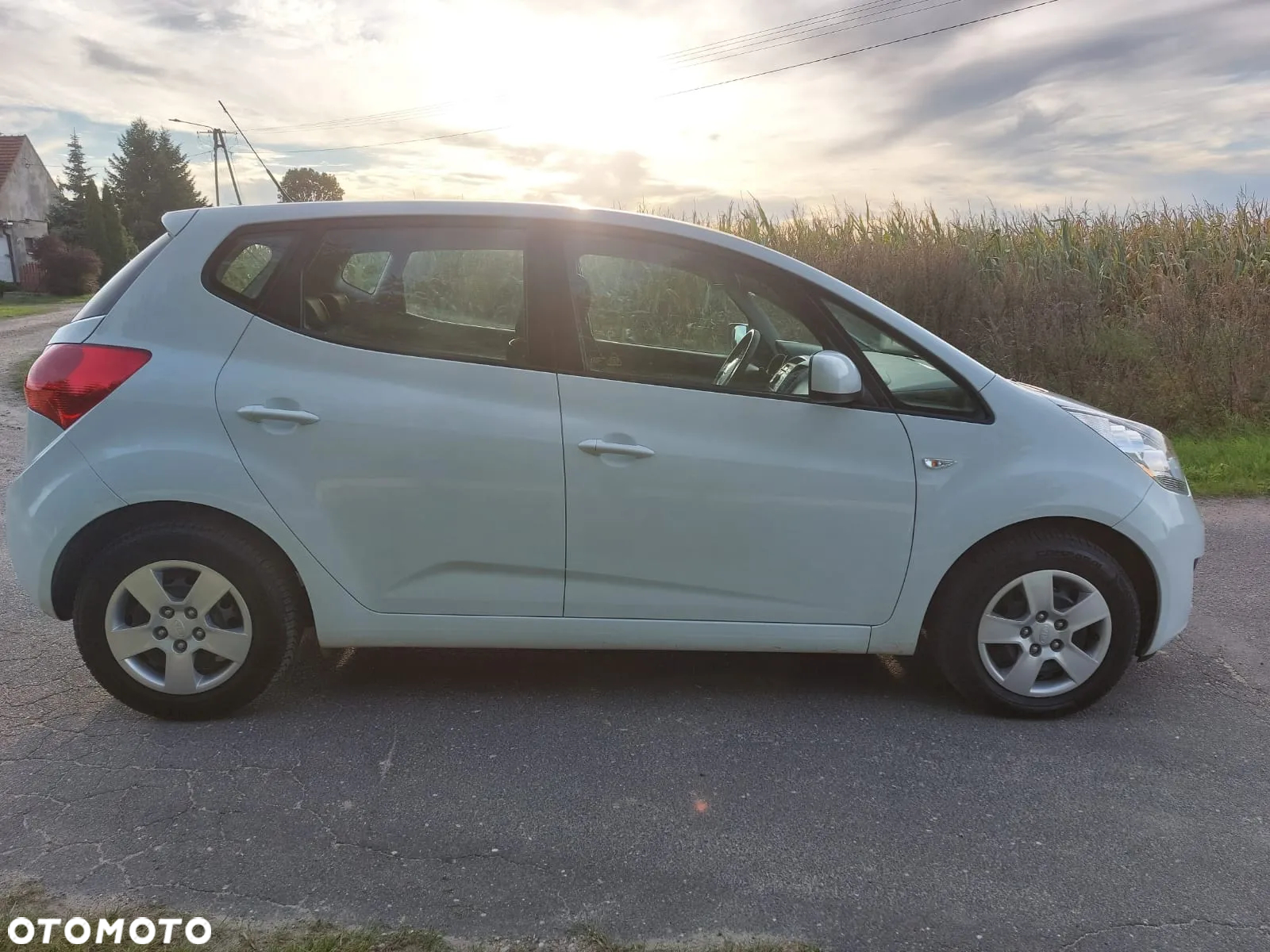 Kia Venga - 6