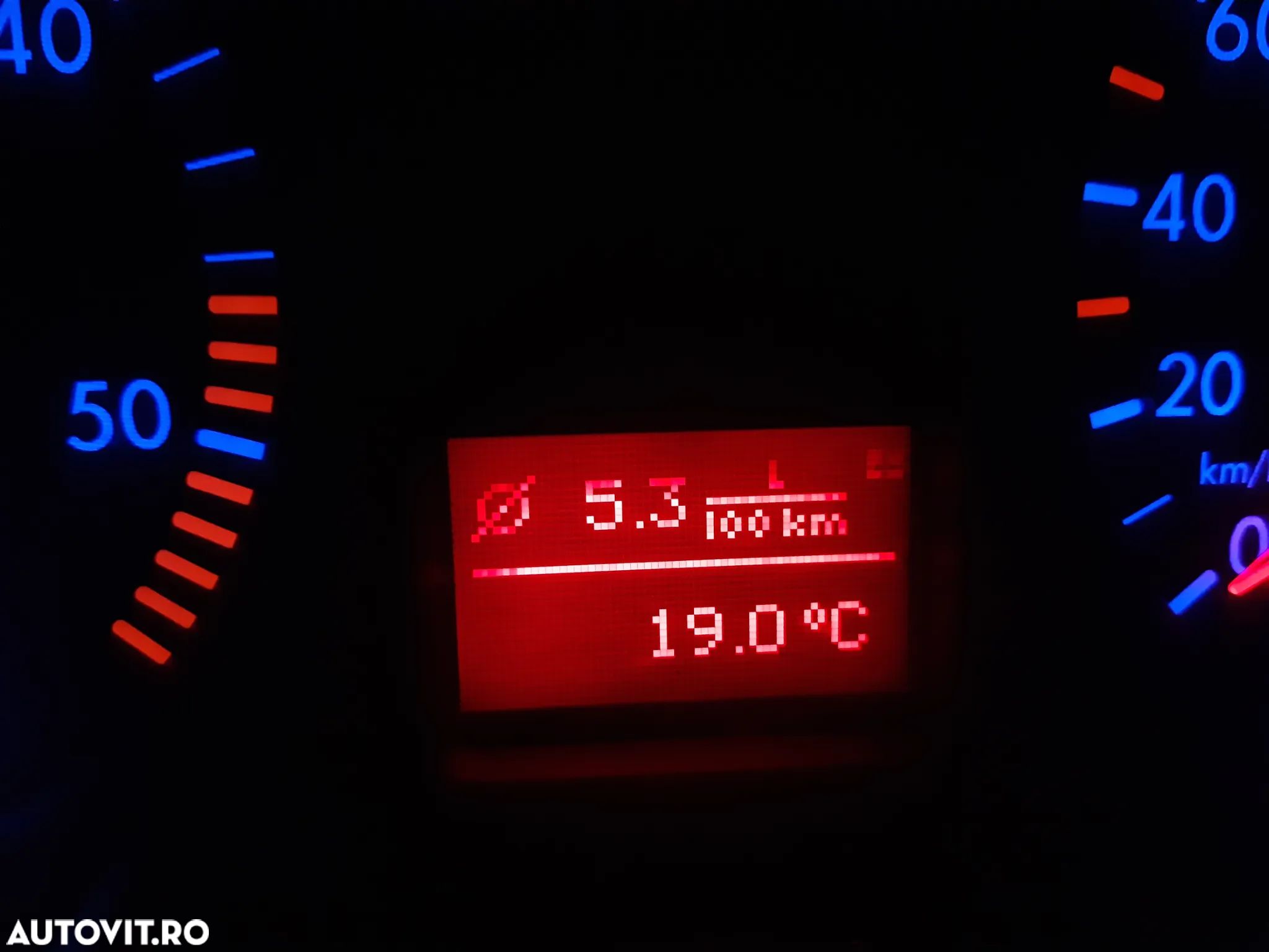 Volkswagen Bora 1.9 TDI Basis - 1