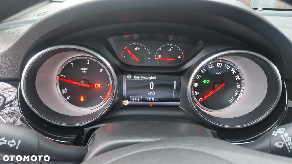 Opel Astra 1.6 BiTrb D (CDTI) Start/Stop Innovation - 24