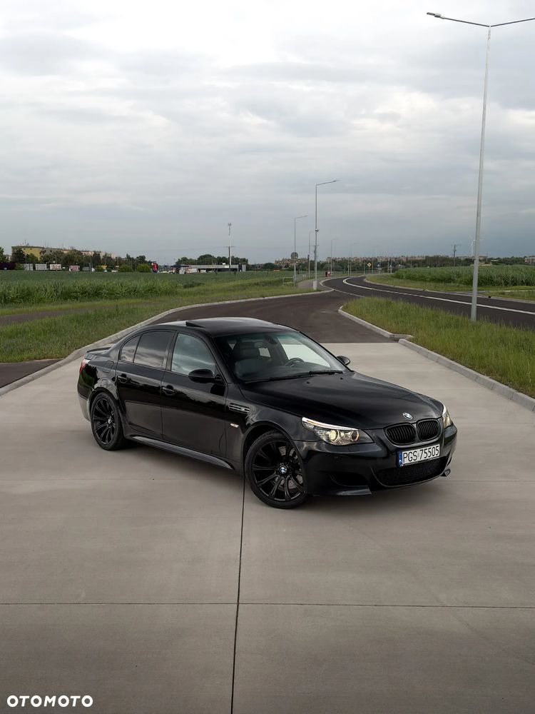BMW M5 - 1