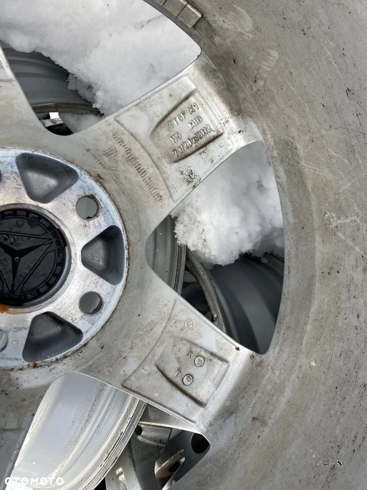 ALUFELGA Mercedes 18 5x112 ET48 OPONA PIRELLI ZIMOWA STAN B.DOBRY - 17