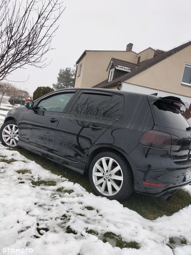 Volkswagen Golf 1.4 TSI Highline - 8