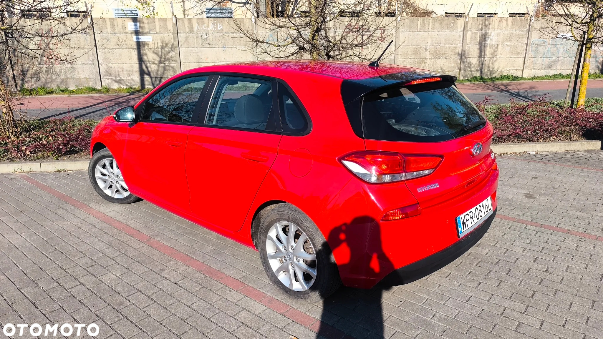 Hyundai i30 1.6 CRDi Classic + - 6
