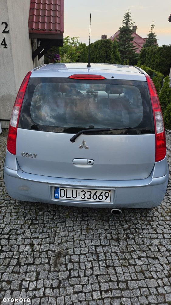 Mitsubishi Colt 1.3 Invite - 4