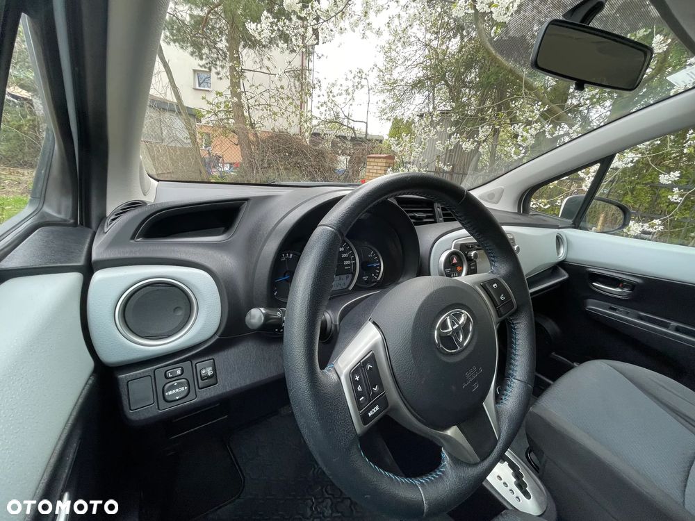 Toyota Yaris - 9