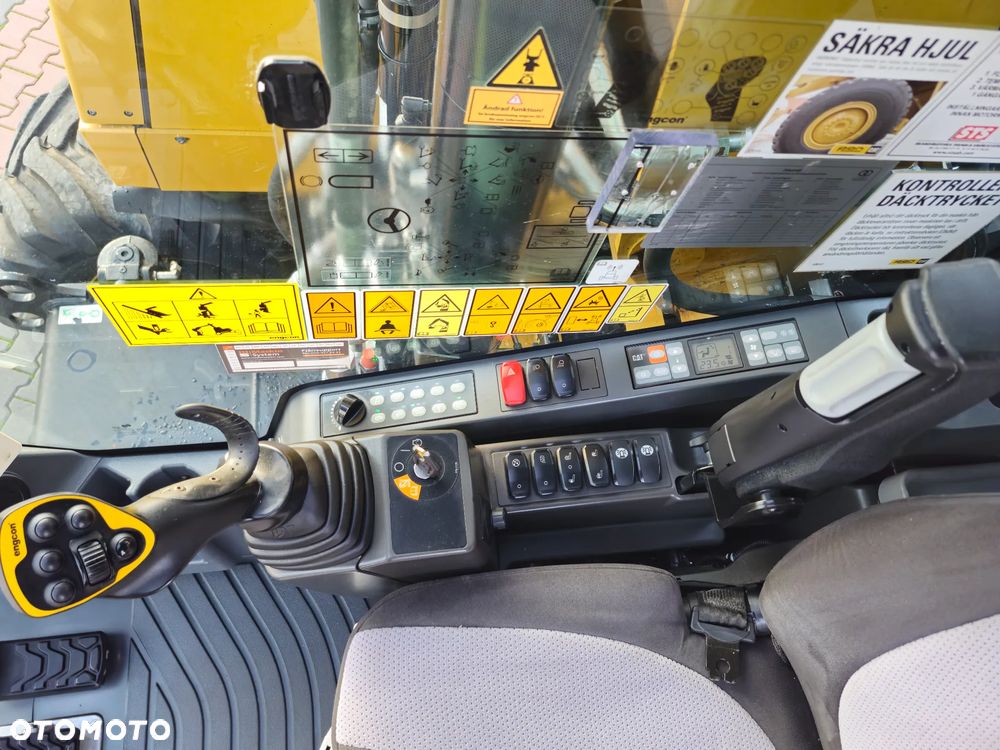 Caterpillar M 317 F - 20