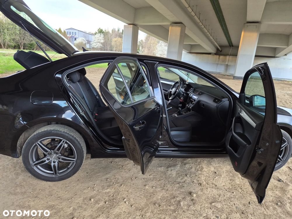 Skoda Octavia 1.6 TDI SCR Ambition - 11