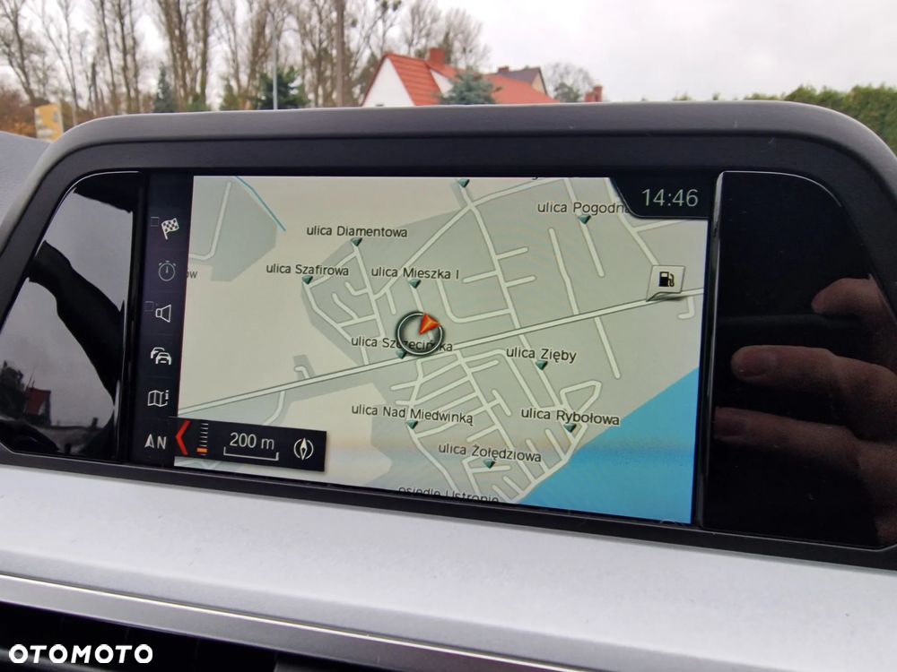 BMW X3 sDrive18d Advantage - 24