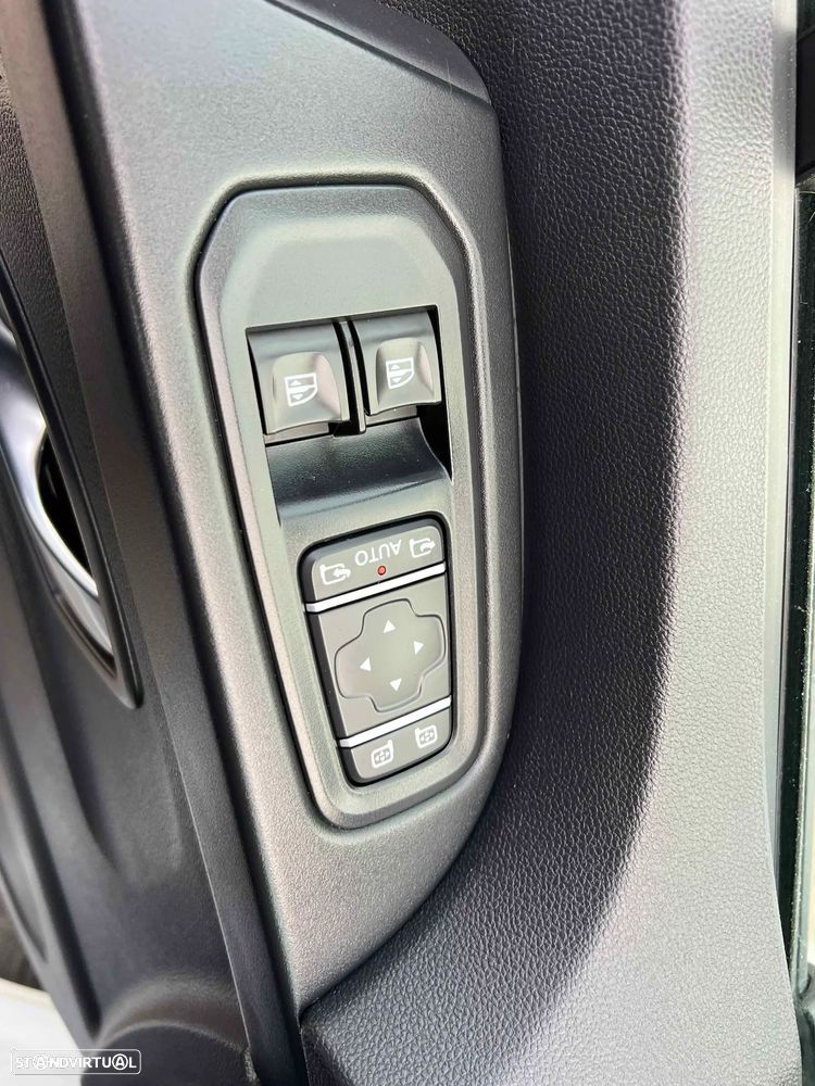 Renault Trafic L2H1 2.0 dci Auto grand confort - 14