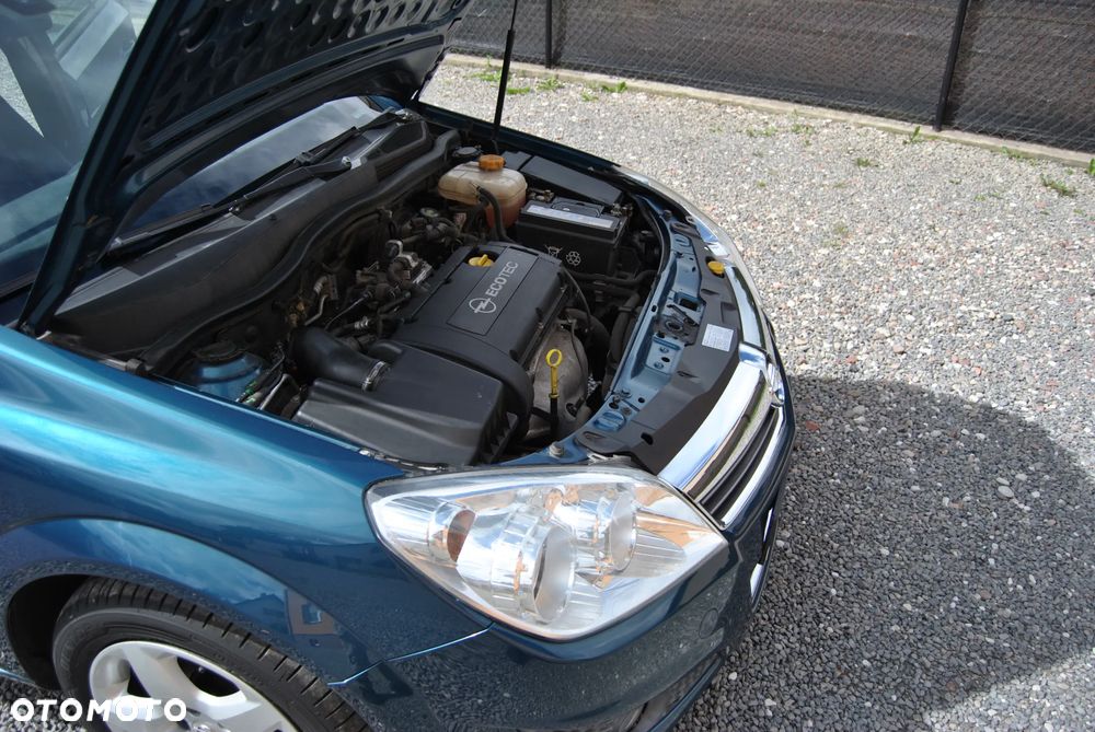 Opel Astra 1.6 Enjoy - 30