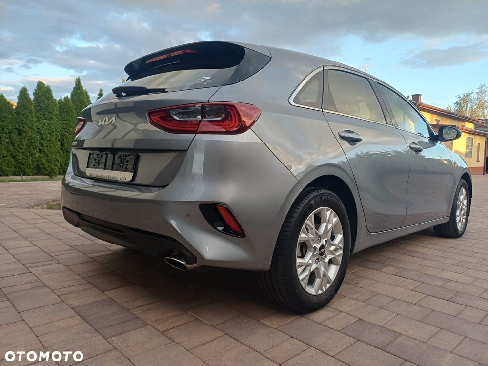 Kia Ceed 1.0 T-GDI 120 OPF Edition 7 - 3