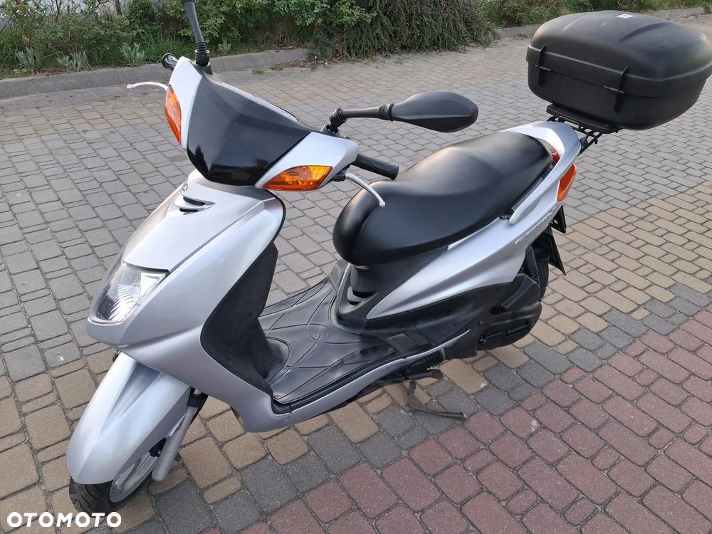Yamaha Cygnus - 2