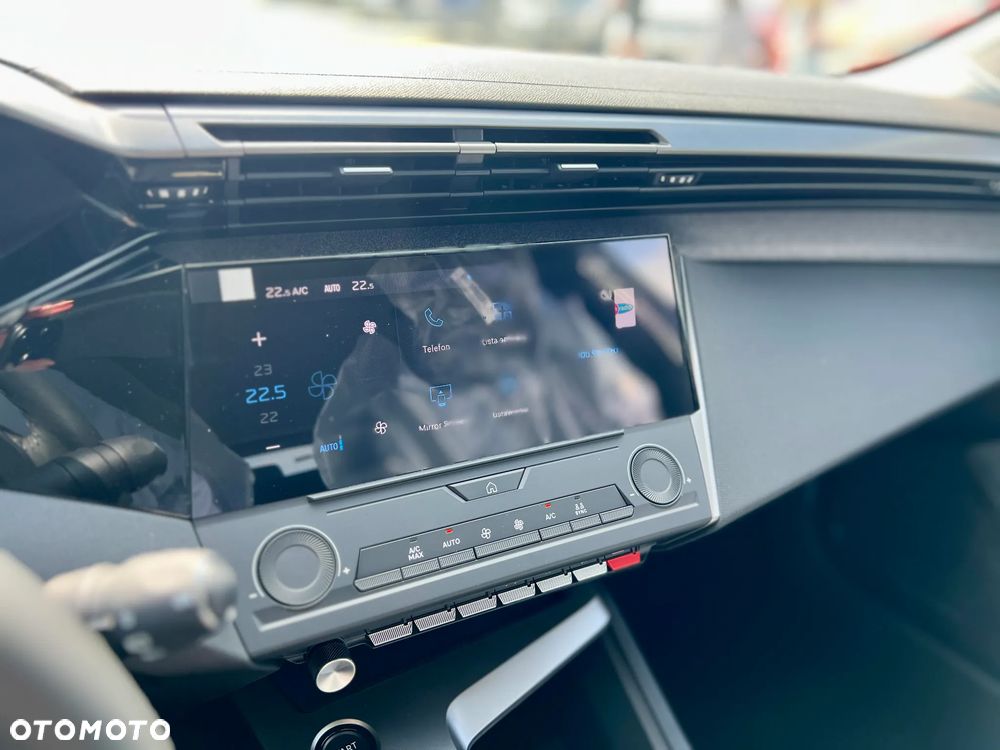 Peugeot 308 1.5 BlueHDi Allure S EAT8 - 19