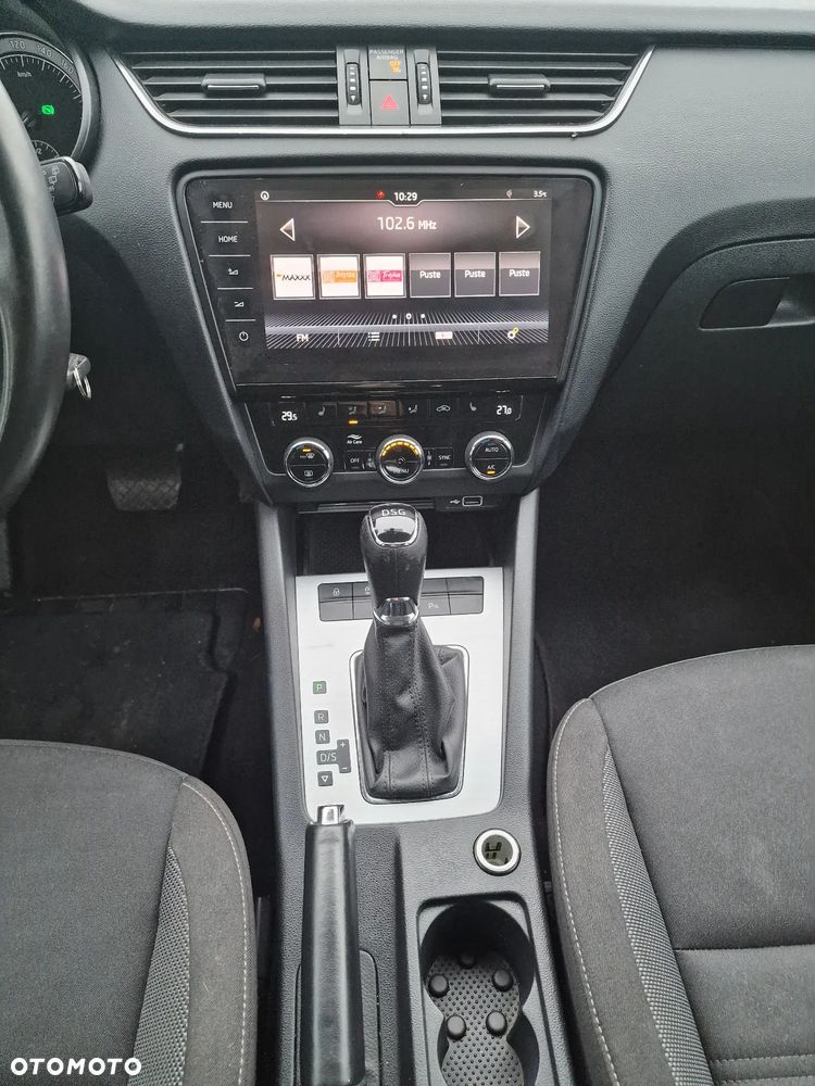 Skoda Octavia 1.6 TDI Style DSG - 17