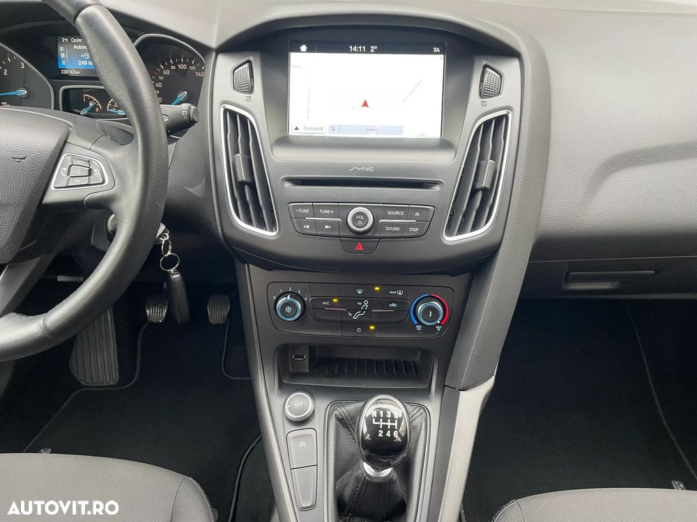 Ford Focus 1.5 EcoBlue Start-Stopp-System TREND - 22