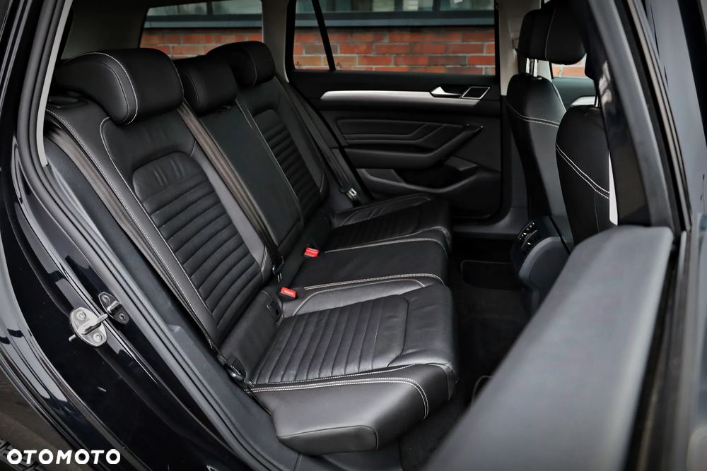 Volkswagen Passat 2.0 TDI EVO Elegance DSG - 25