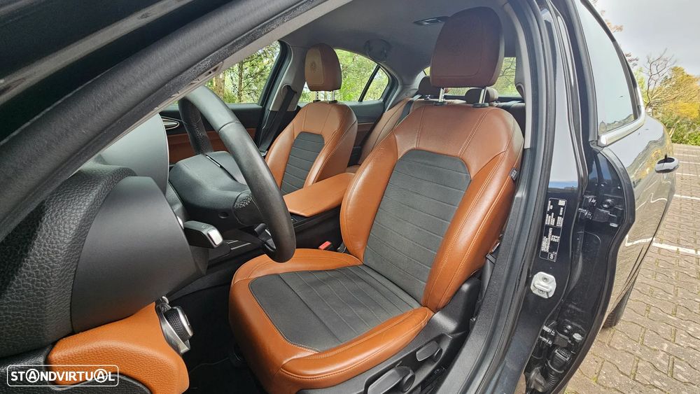 Alfa Romeo Giulia 2.2 D Super - 13