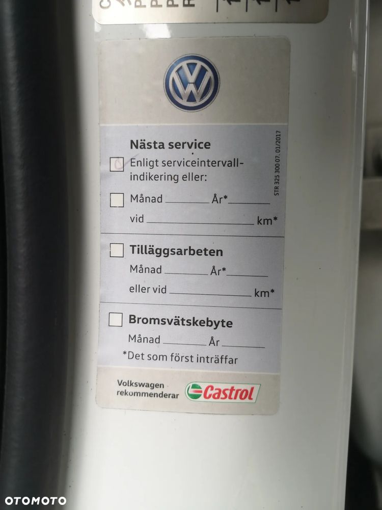Volkswagen Passat Alltrack 2.0 TDI SCR 4Motion DSG - 32