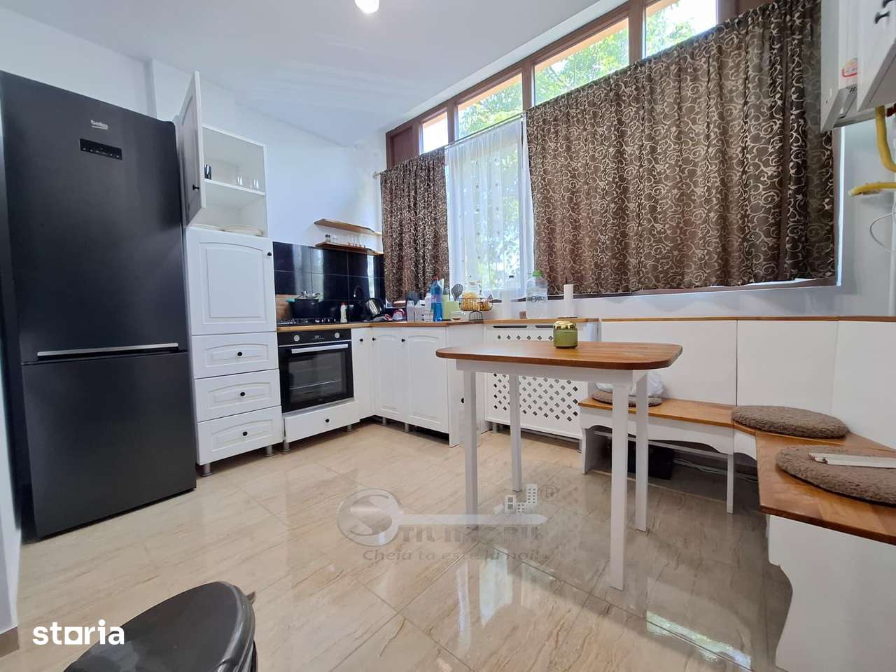 Interior view of Apartament 3 bedroom in Strada Principala
