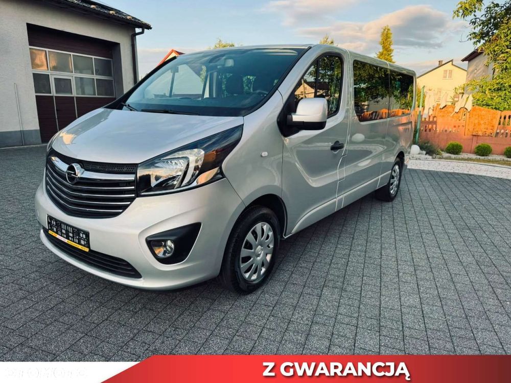 Opel Vivaro - 1