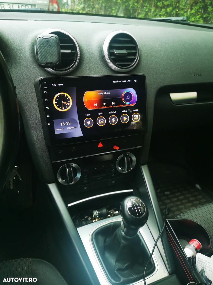Audi A3 Sportback 1.6 TDI Attraction - 4