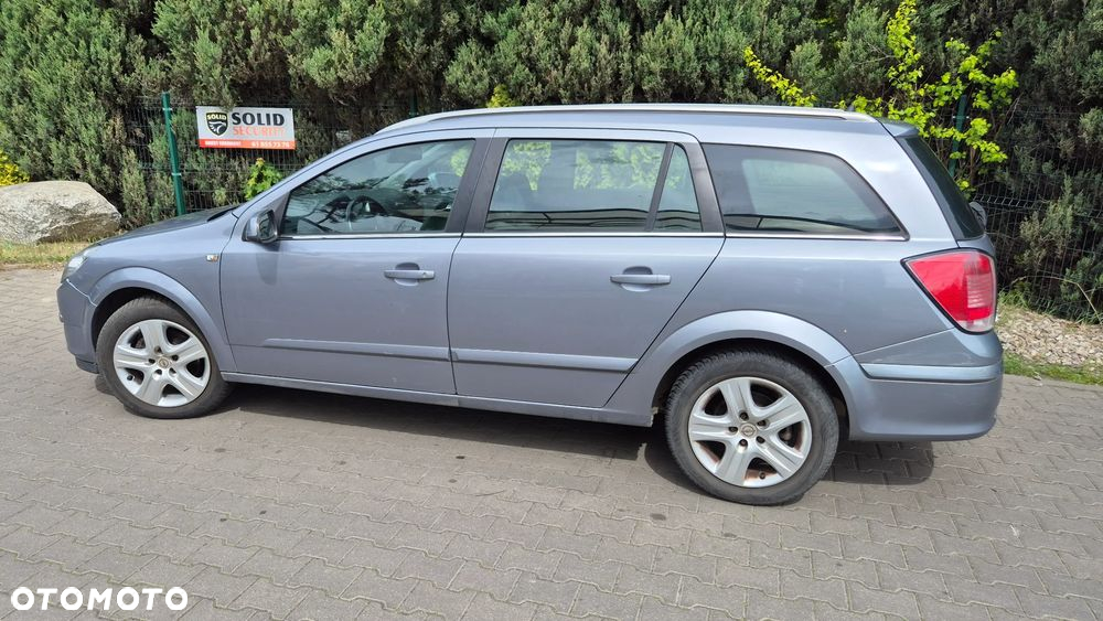 Opel Astra - 2