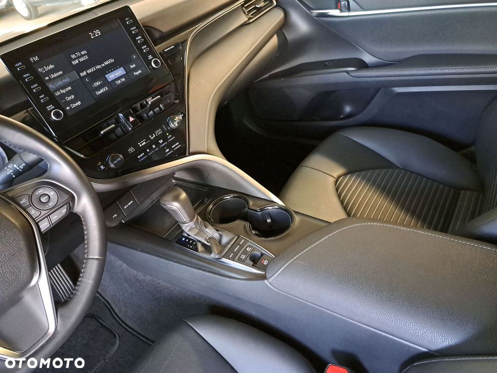 Toyota Camry 2.5 Hybrid Prestige CVT - 29
