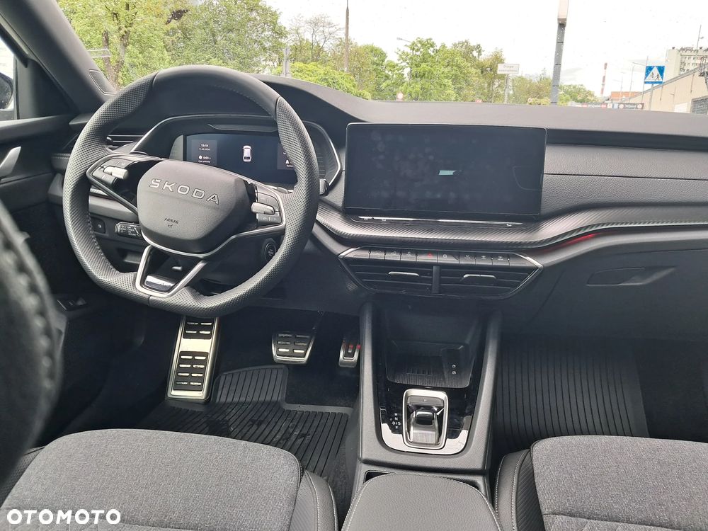 Skoda Octavia 1.5 TSI mHEV Sportline DSG - 9