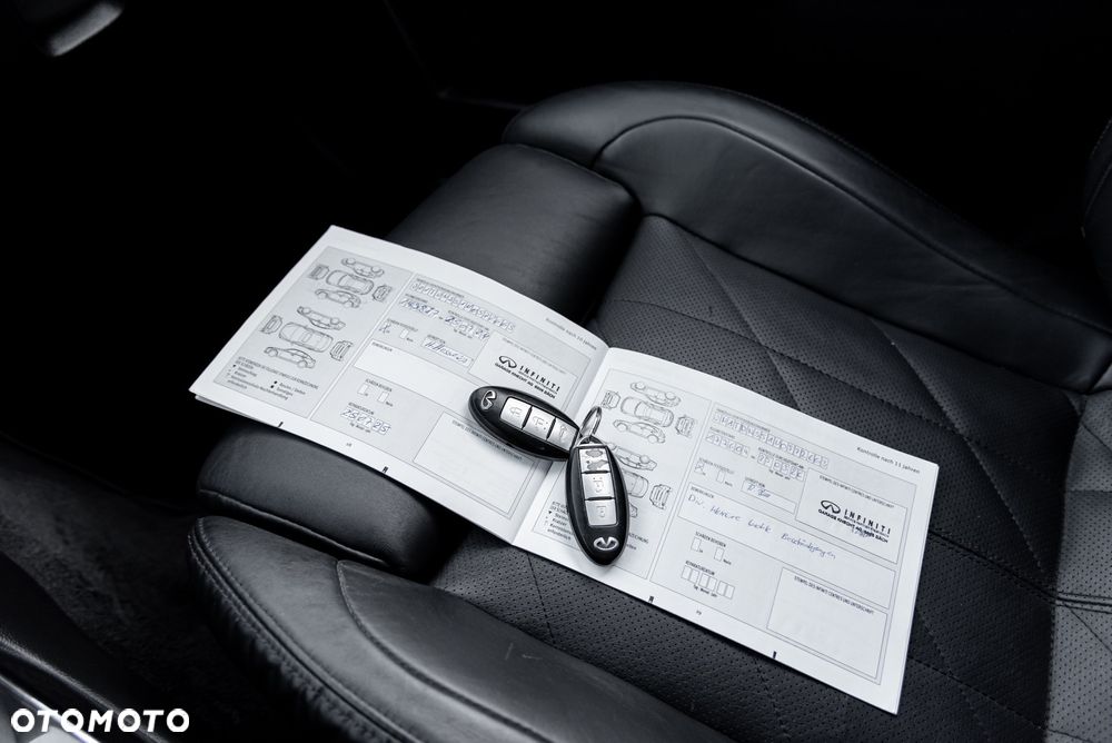 Infiniti QX70 3.0d AWD S - 36