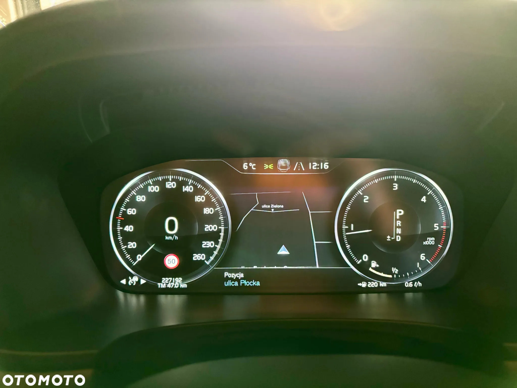 Volvo V90 Cross Country D5 AWD Geartronic - 38