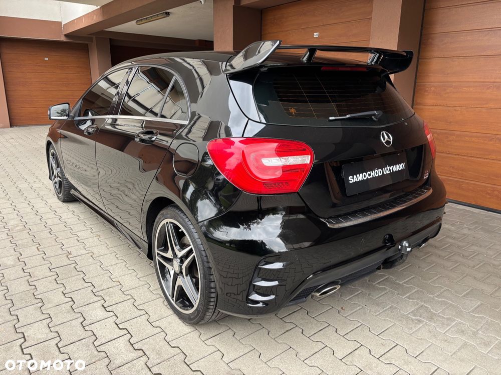 Mercedes-Benz A-Class 2015 photo 2