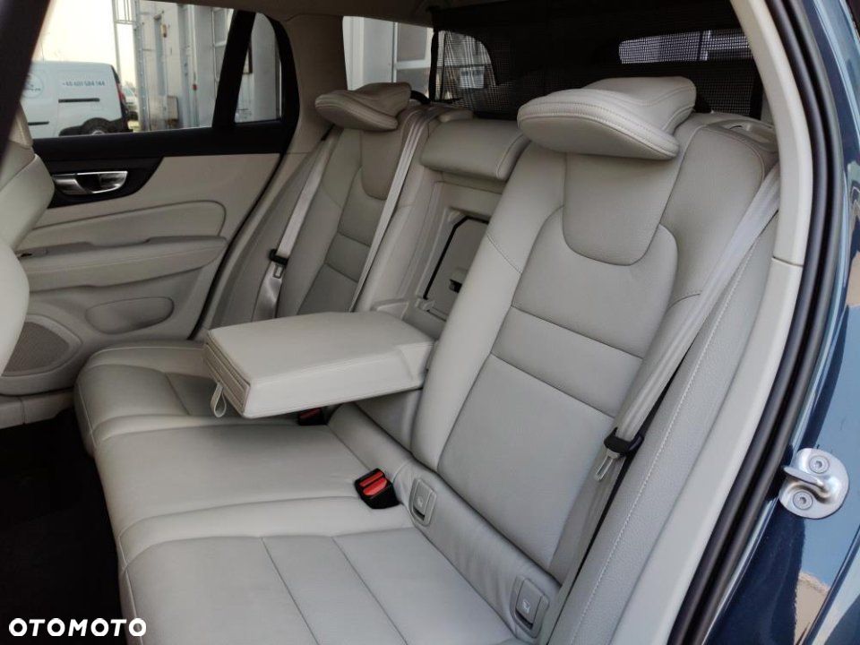 Volvo V60 - 13