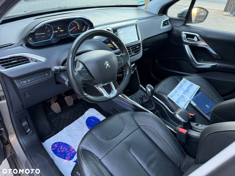 Peugeot 2008 120 VTI Allure - 14