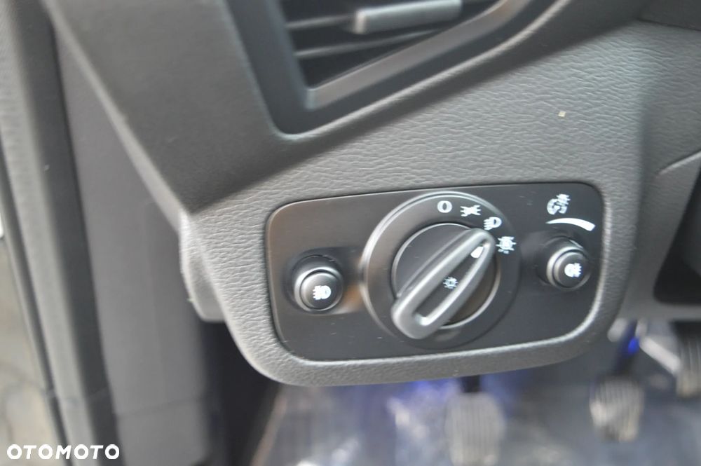 Ford Kuga 1.5 EcoBoost FWD Titanium ASS GPF - 24