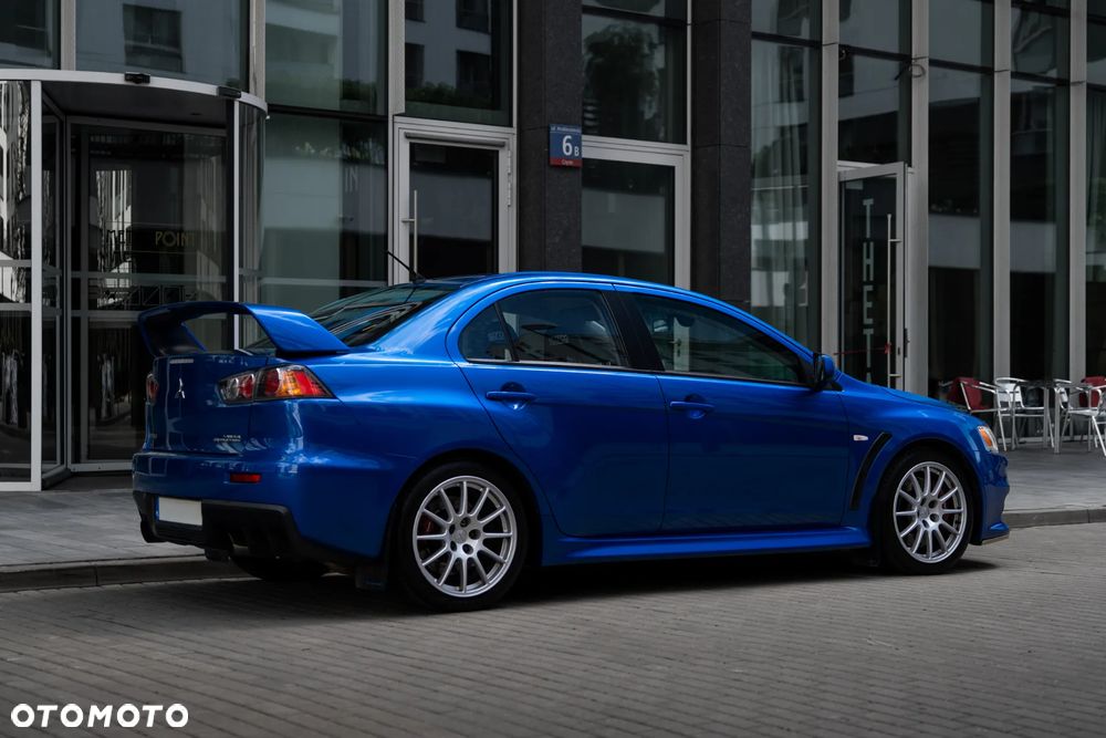 Mitsubishi Lancer Evolution GSR - 6
